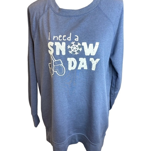 Handprinted “I Need a Snow Day” Crew Neck Holiday Sweatshirt Blue, Sz L & XL - Picture 2 of 7